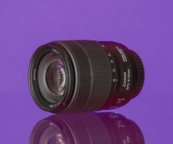 Canon EF-S 18-135mm f/3.5-5.6 IS USM