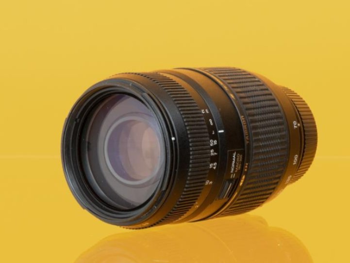 Tamron AF 70-300mm f/4-5.6 Di LD Macro - Nikon Fit