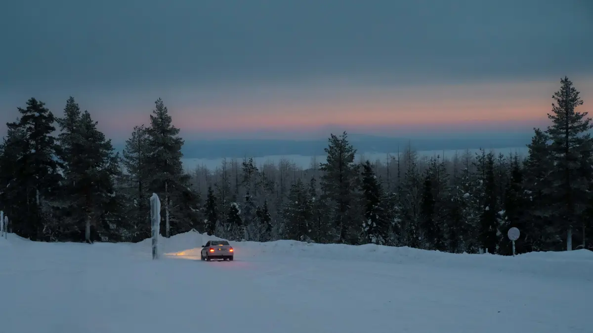 10 Tips for Photographing in Cold Winter Weather