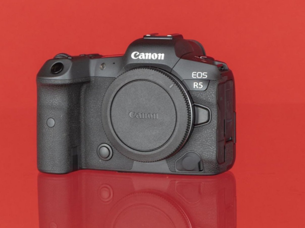 Canon EOS R5
