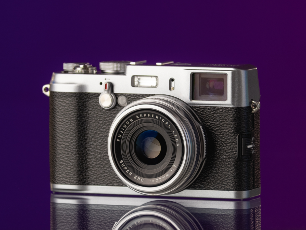 Fujifilm X100V