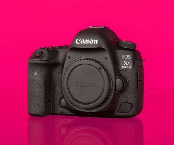 Canon EOS 5D IV