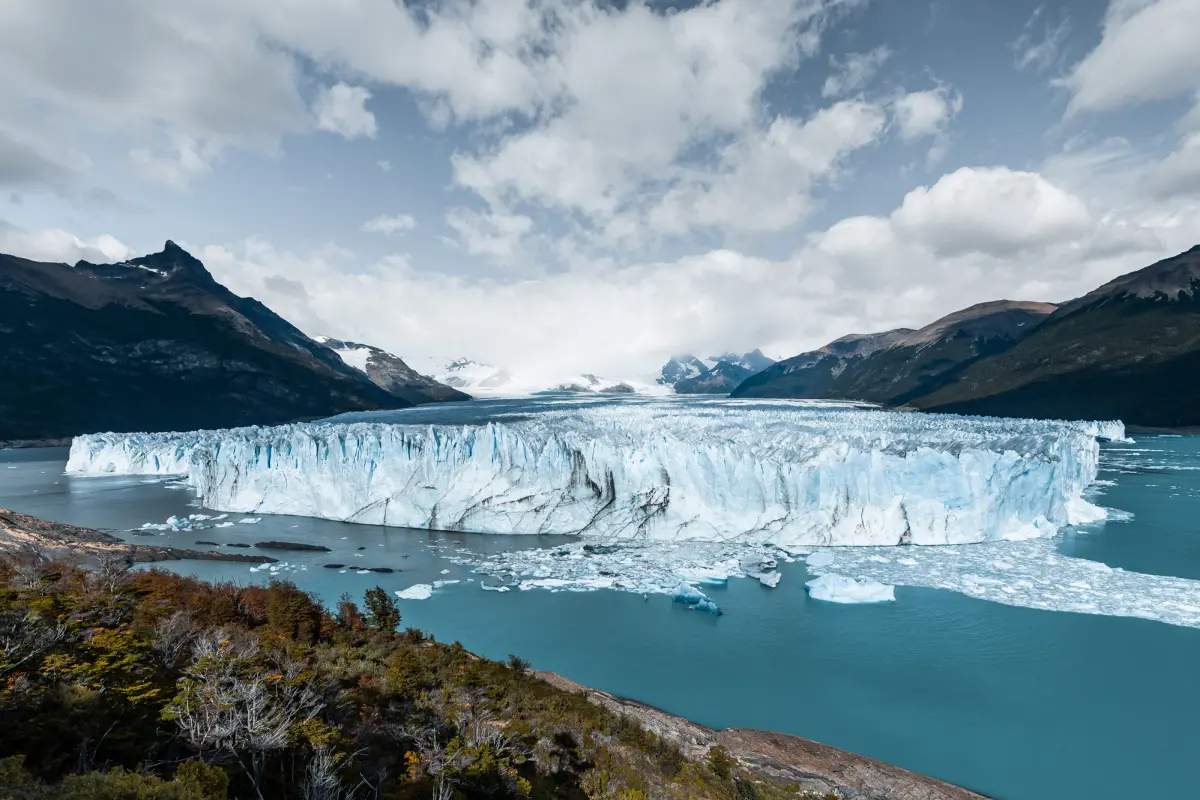Photograph Glaciers, Icebergs & Ice Caves