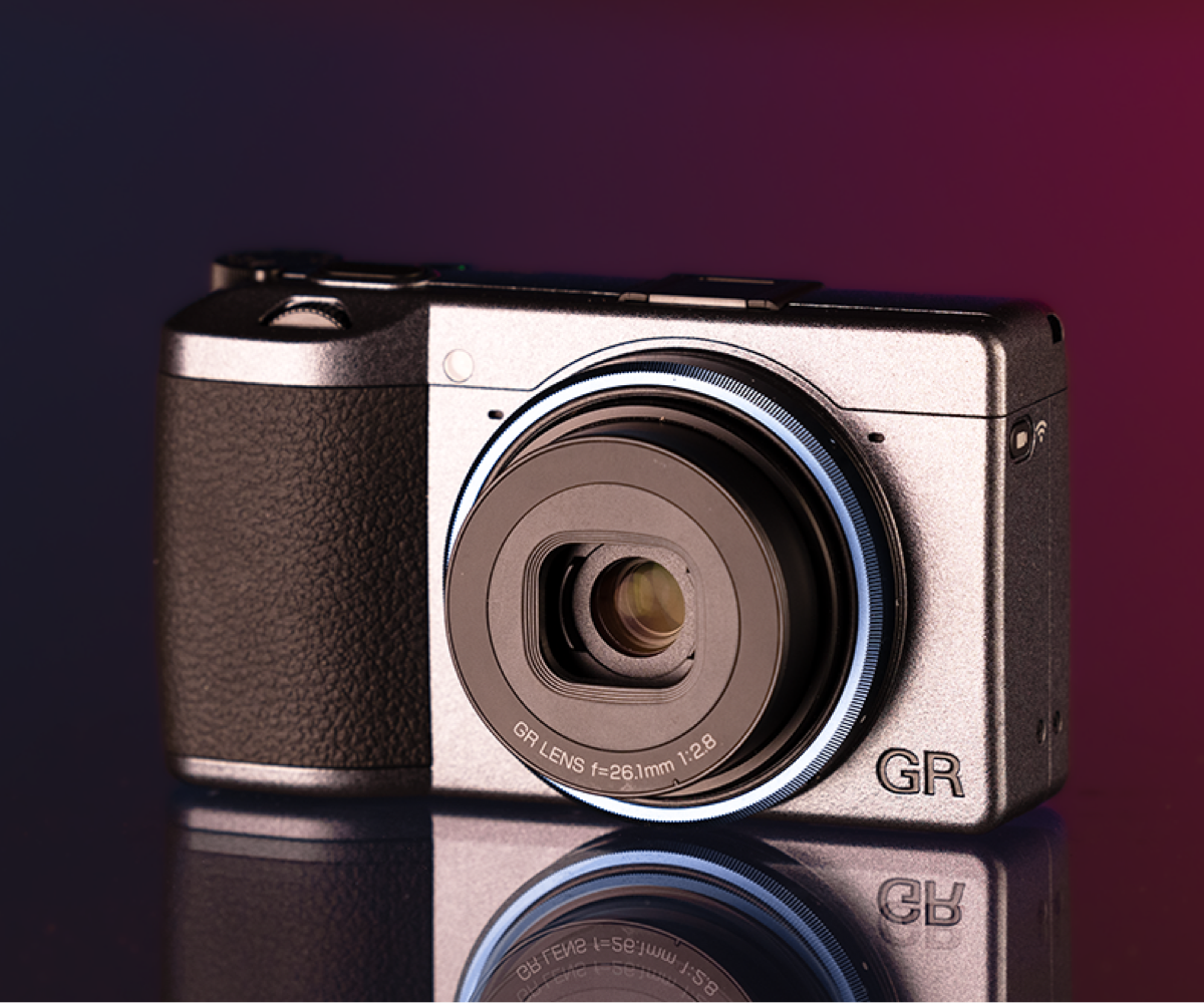  Ricoh GR IIIx 