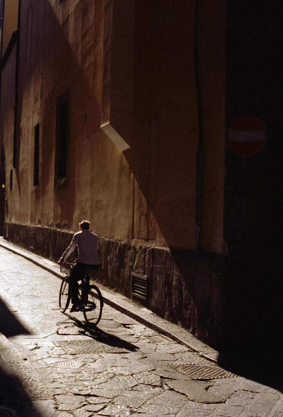 Guide to Travel & Holiday Photography