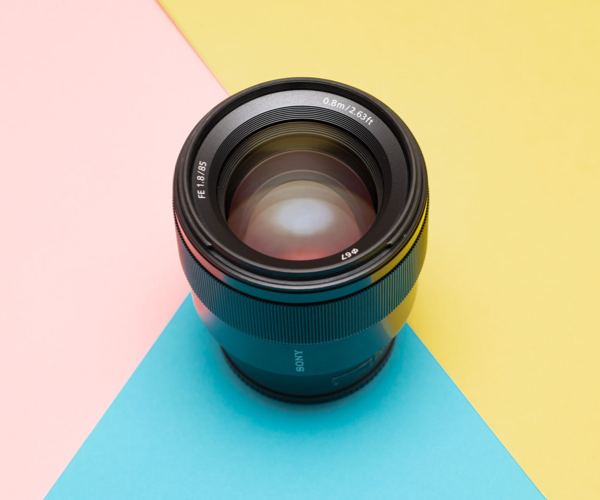 Sony FE 85mm f/1.8