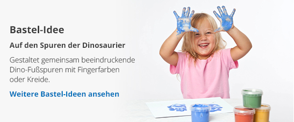 Bastel-Idee  - Auf den Spuren der Dinosaurier Gestaltet gemeinsam beeindruckende Dino-Fußspuren mit Fingerfarben oder Kreide.  - Weitere Bastel-Ideen ansehen →