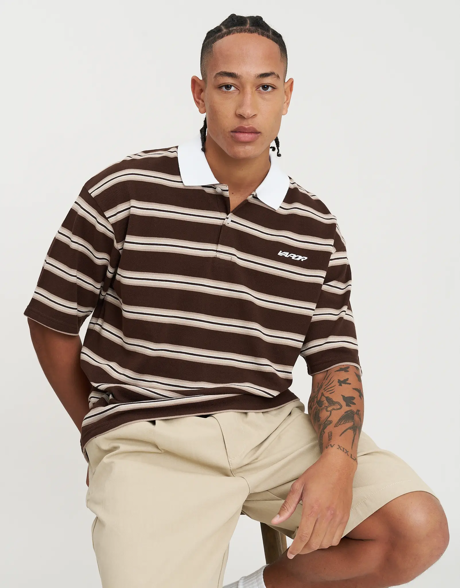 Vapor Short Sleeve Polo in Bitter Brown
