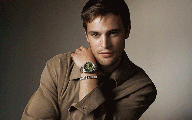 WINTER, BUT MAKE IT BRIGHT WINTER, BUT MAKE IT BRIGHT