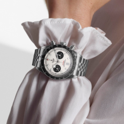 BLACK BAY CHRONO
