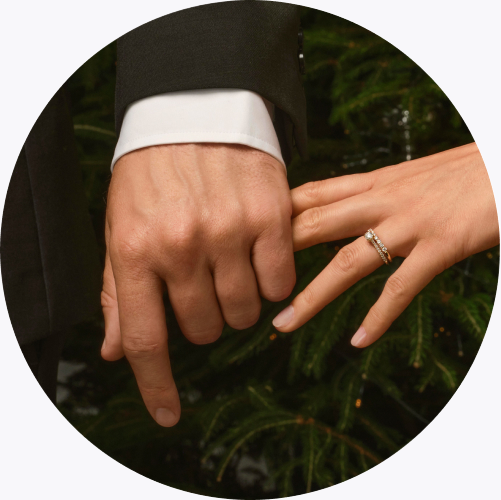 HALF PRICE HALF CARAT