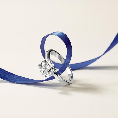 FREE LAB-GROWN DIAMOND*