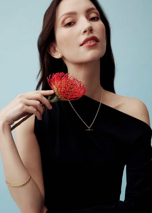 GOLD JEWELLERY UNDER £400