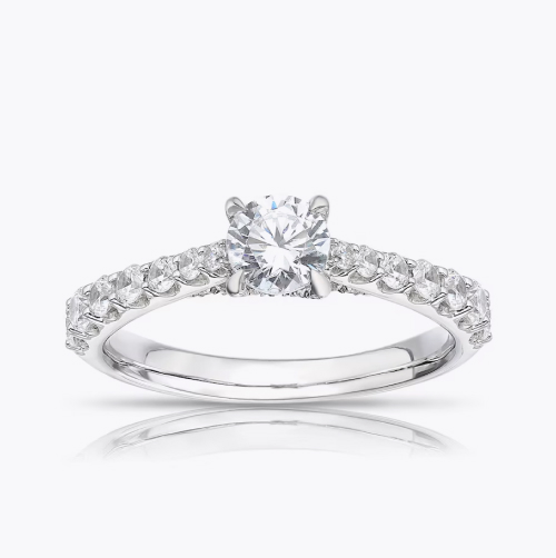 Engagement Ring Platinum Round Cut Four Claw Solitaire 1ct Diamond Ring