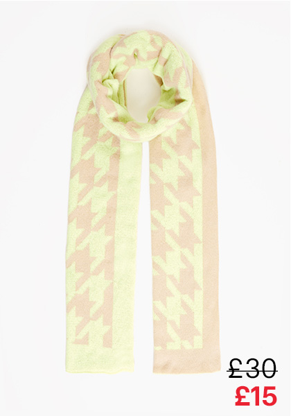 Oversized Houndstooth Scarf