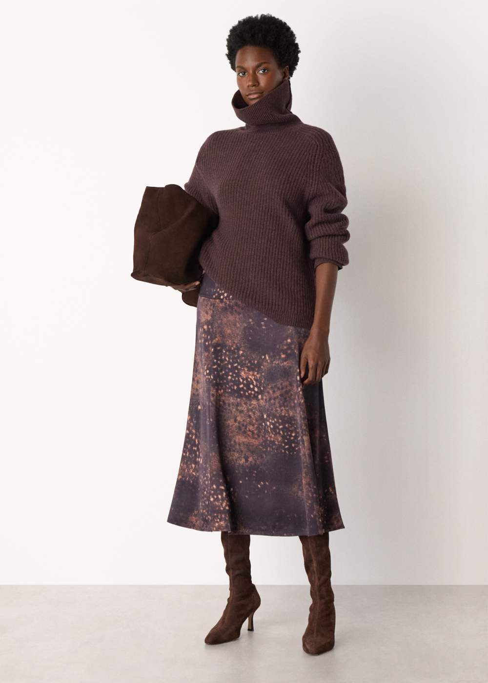 Brown Heavy Gauge Roll Neck Knit