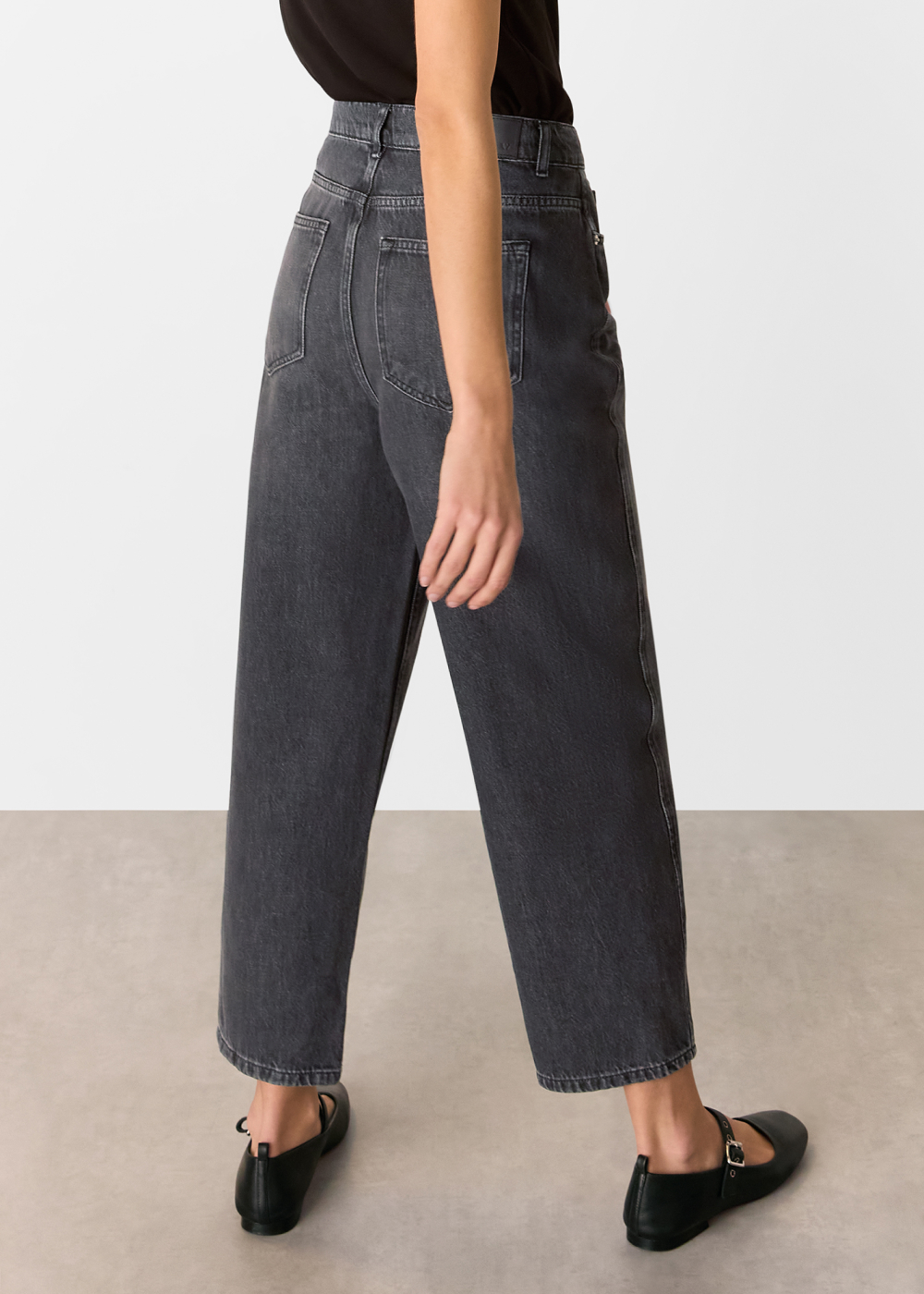 Grey Authentic Barrel Leg Jean