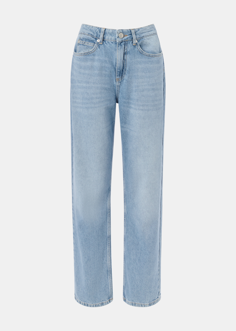 Light Wash Authentic Column Leg Jean