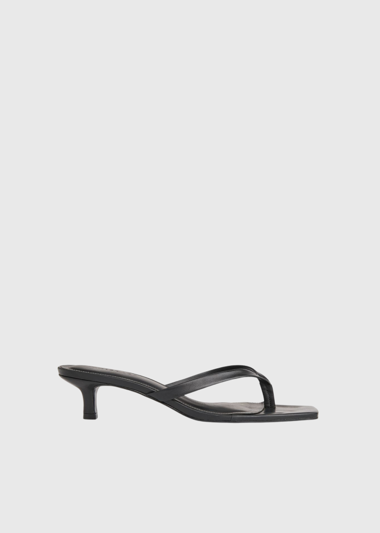 Black Toe Post Kitten Heel Mule