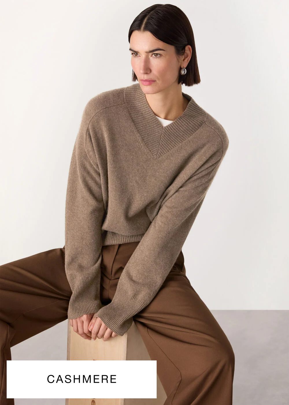Neutral Cashmere V Neck Knit
