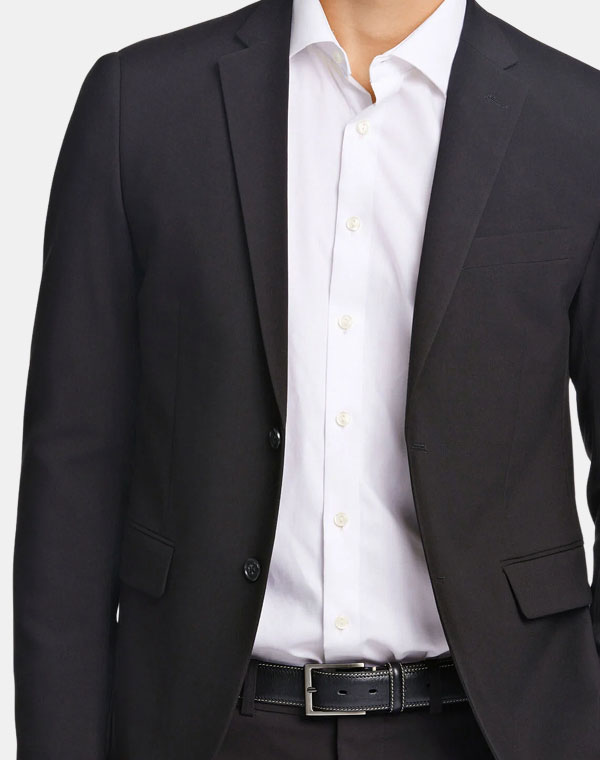 Shop hos din lokale Tøjeksperten eller på toejeksperten.dk