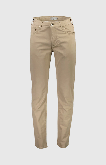 Shop hos din lokale Tøjeksperten eller på toejeksperten.dk