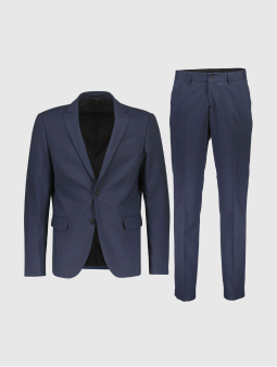 Shop hos din lokale Tøjeksperten eller på toejeksperten.dk