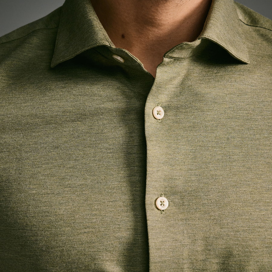 Shop hos din lokale Tøjeksperten eller på toejeksperten.dk