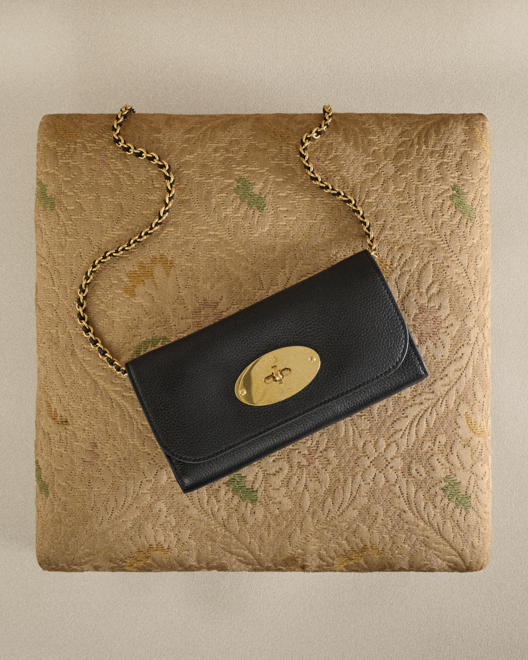 Lily Chain Wallet