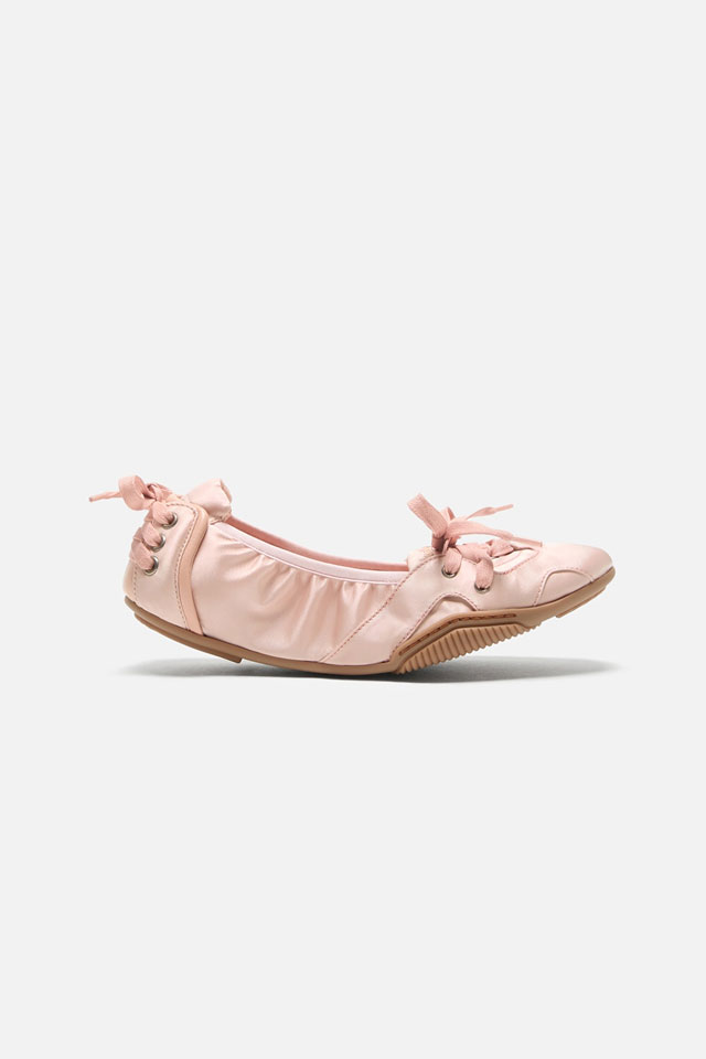 Lace-up Ballerinas