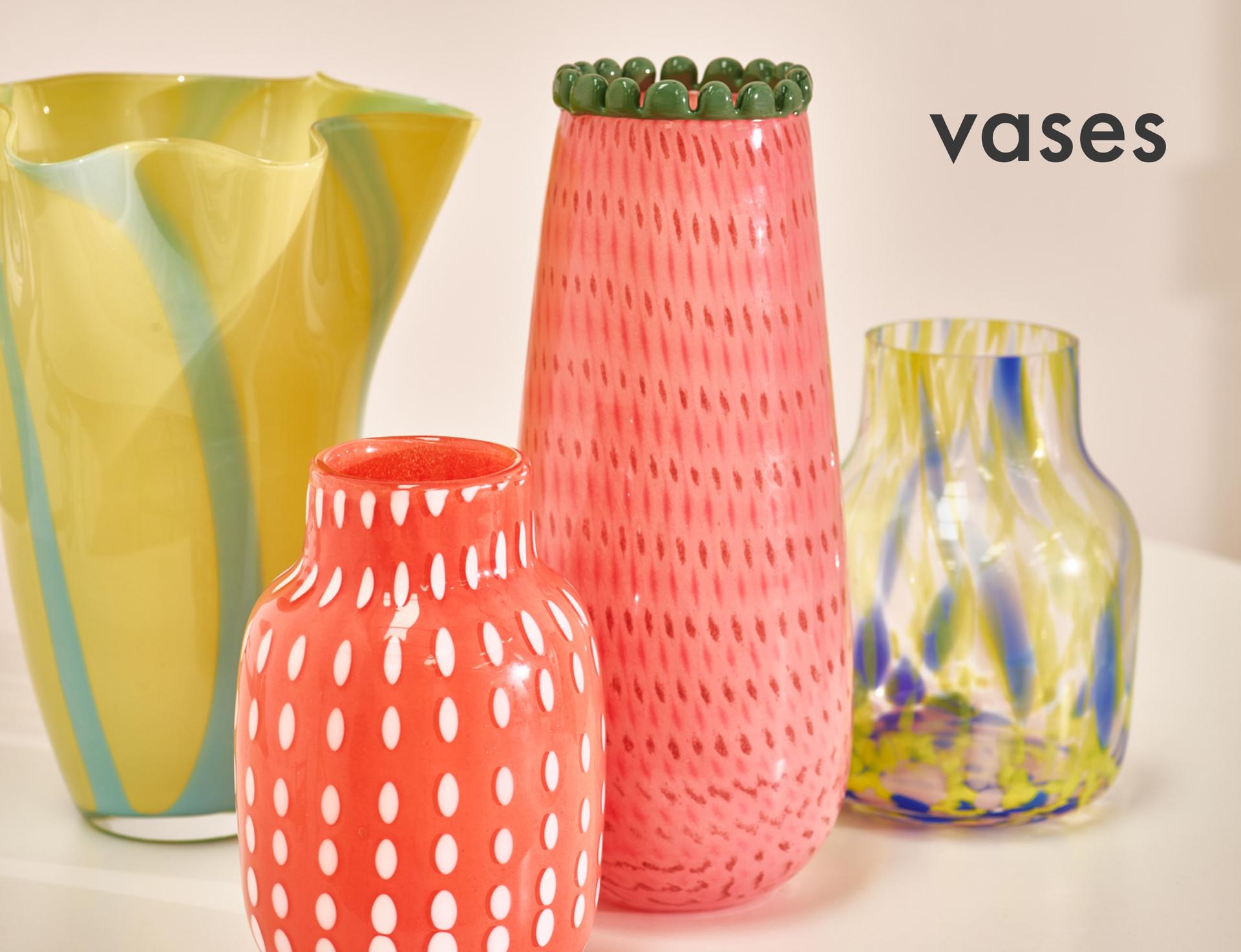 vases