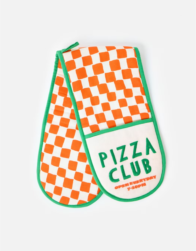 Pizza Club Chequerboard Oven Gloves