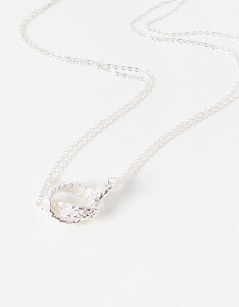 Suzie Silver Tone Twisted Rope Pendant Necklace