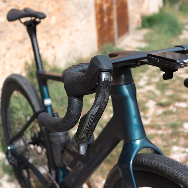 ULTRA-GRIT - Your Next Gravel Race Bike
