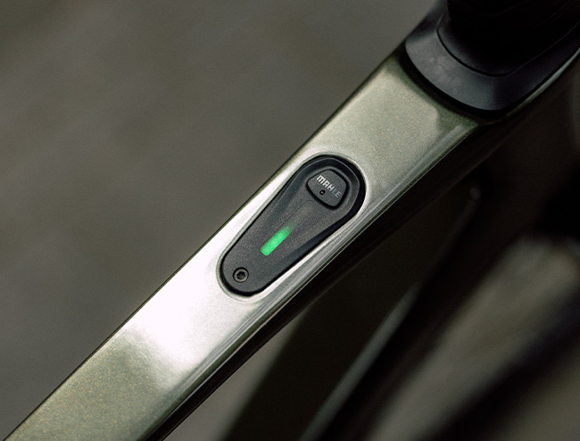 CGR E CARBON-X power button