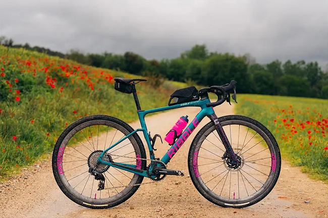 Tried & Tested - Introducing SRAM groupsets in our Gravel Bike Range