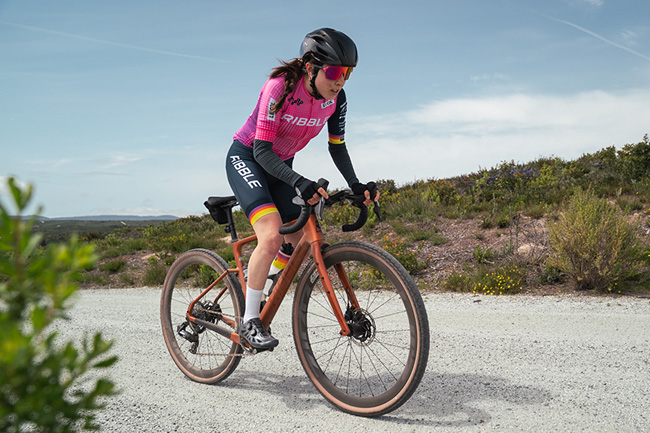 Gravel SL riding