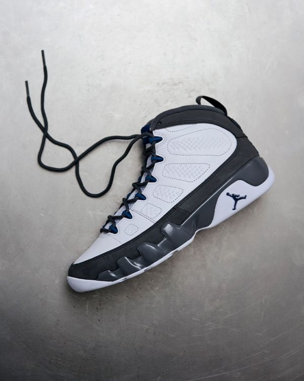 Air Jordan 9