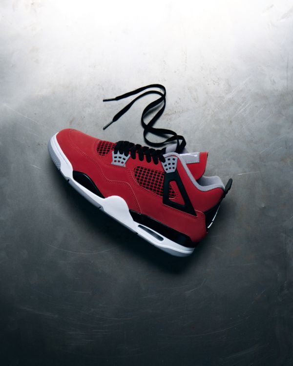 Air Jordan 4 Retro 'Toro Bravo'