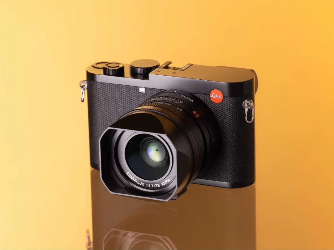 Leica Q2