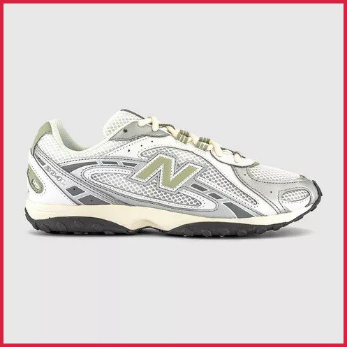 New Balance 204L Trainers Image