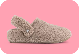 Crocs Classic Cozzzy Slippers Image