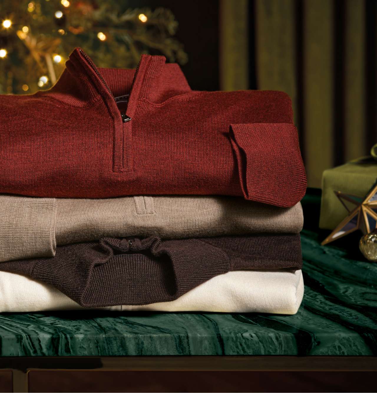 KNITWEAR