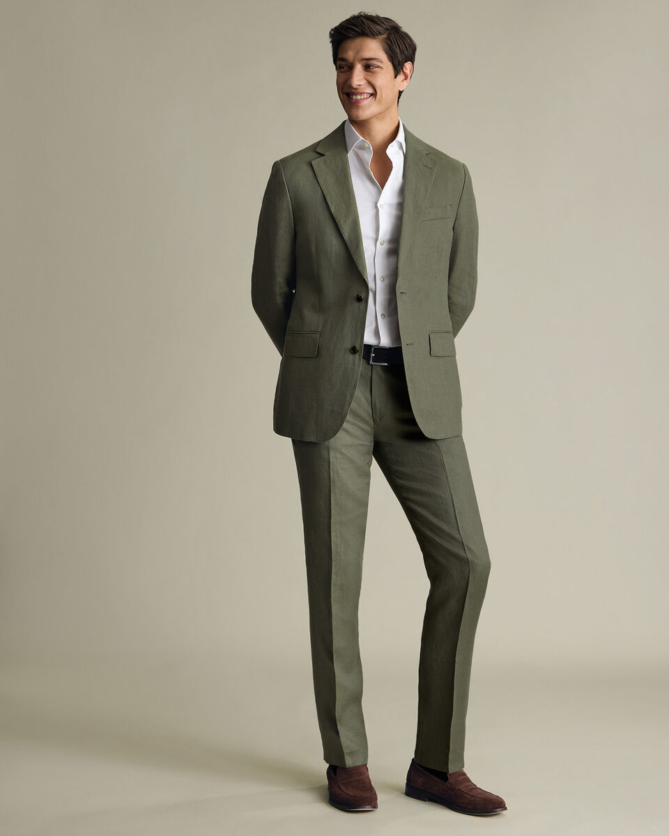 THE LINEN SUIT