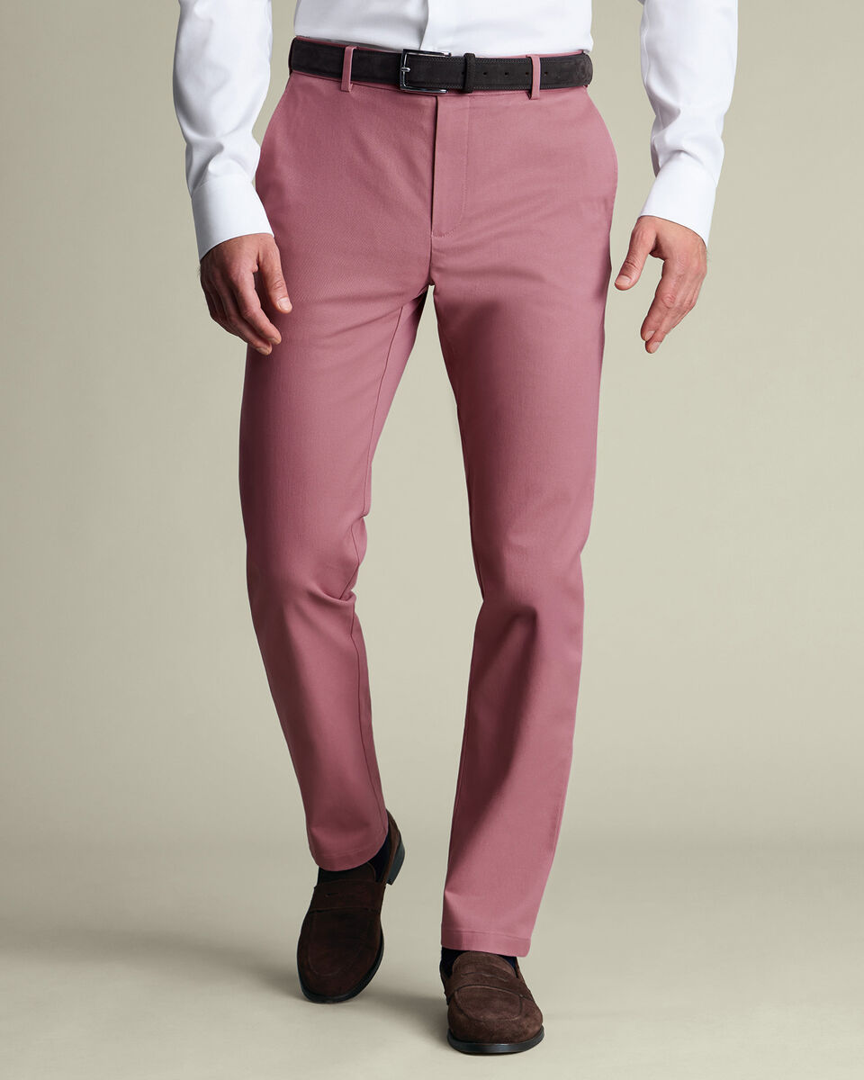 THE ULTIMATE CHINOS