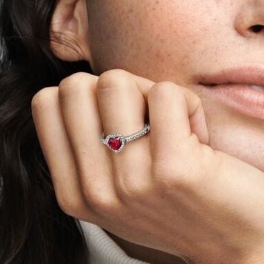 Bracciale Moments con Chiusura a Cuore