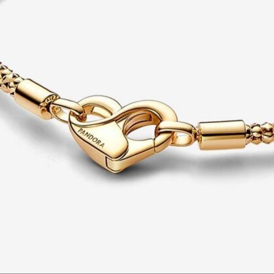 Bracciale Maglia Geometrica con Chiusura a Cuore