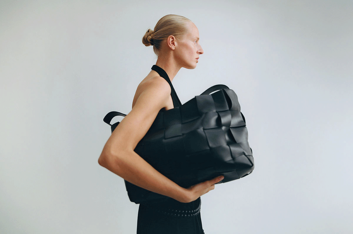 Final Hours. 15% off Tops & Accessories