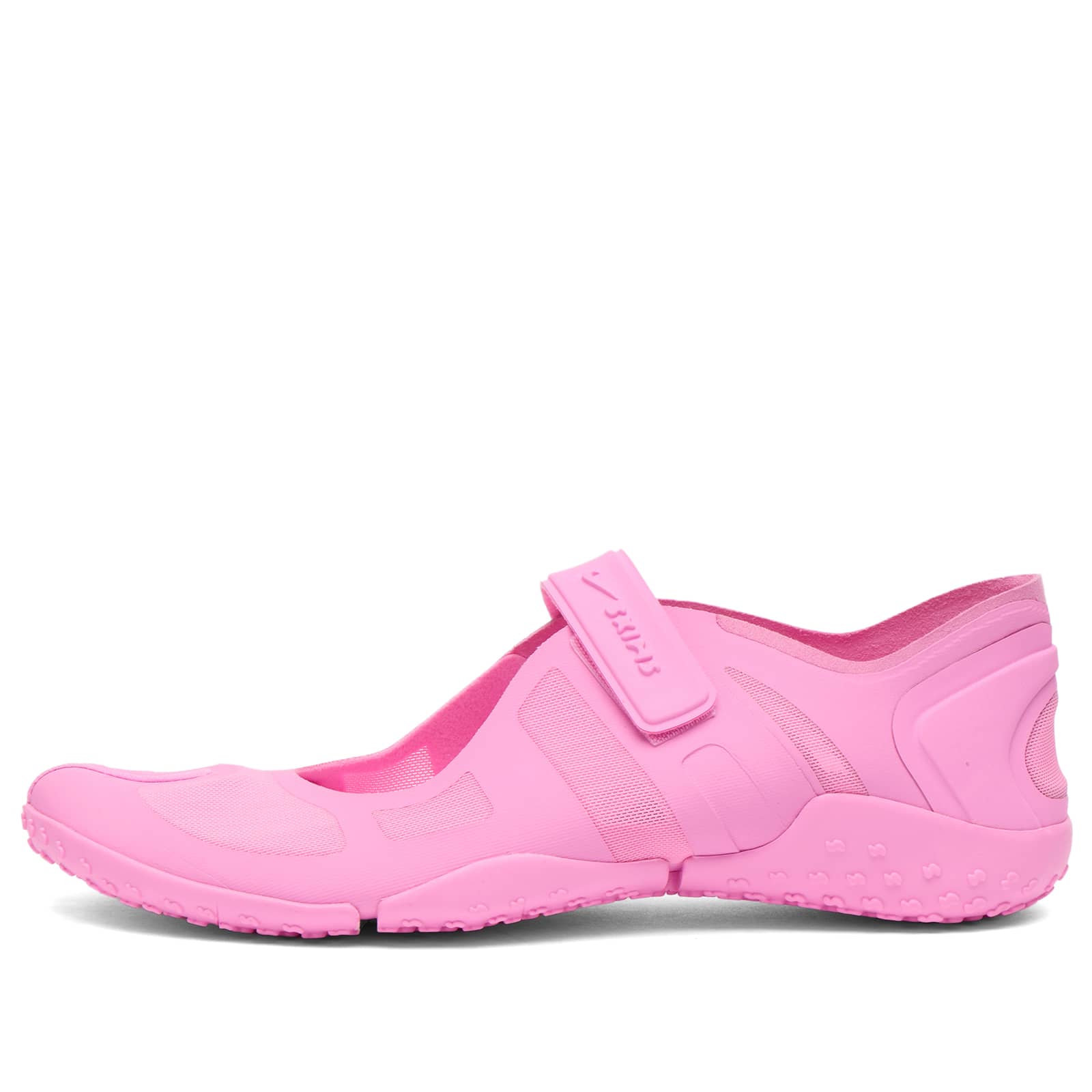 Nike x SKIMS Mesh Rift Sneaker