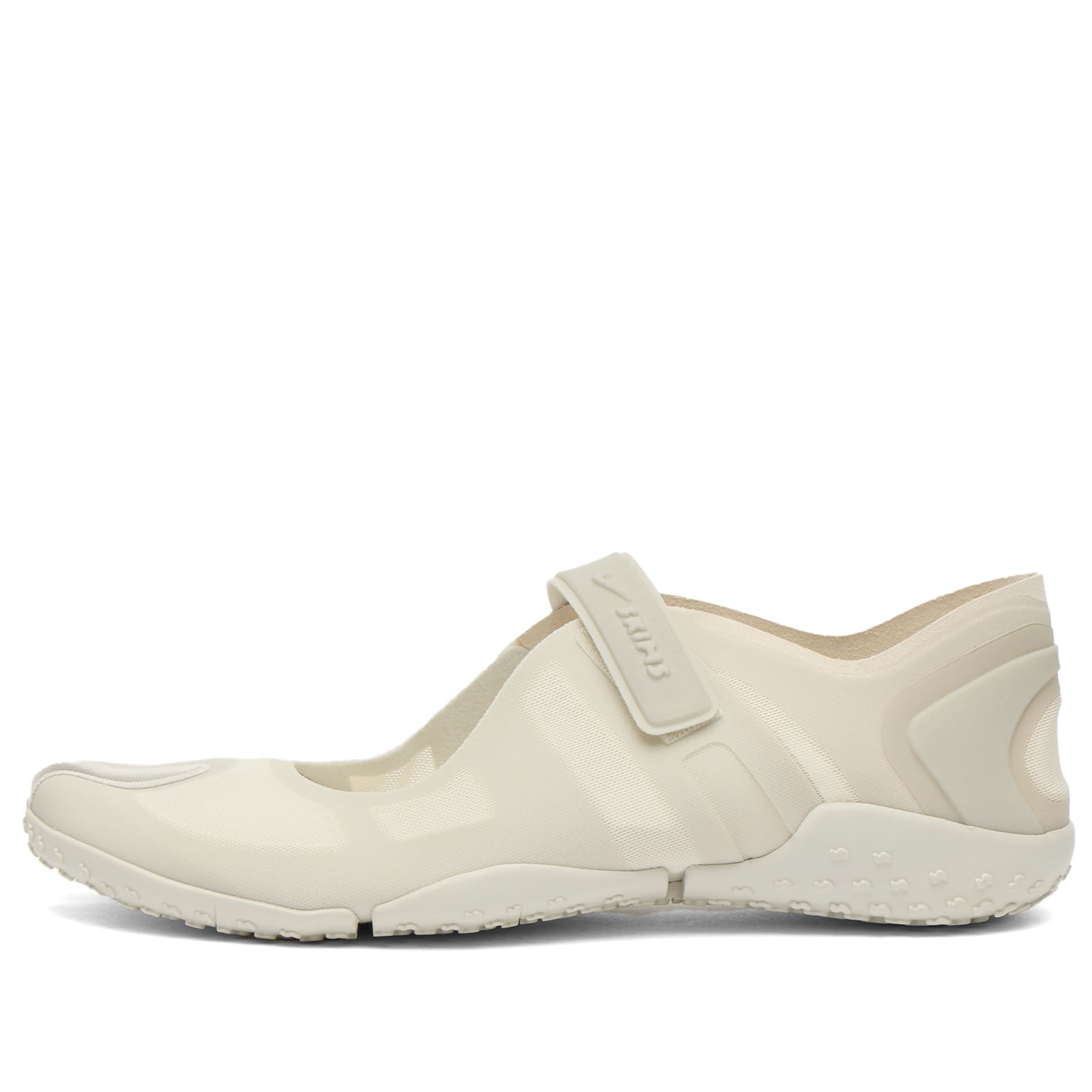 Nike x SKIMS Mesh Rift Sneaker